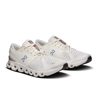 On Cloud X 4 Women's - Browns Shoe Fit Company